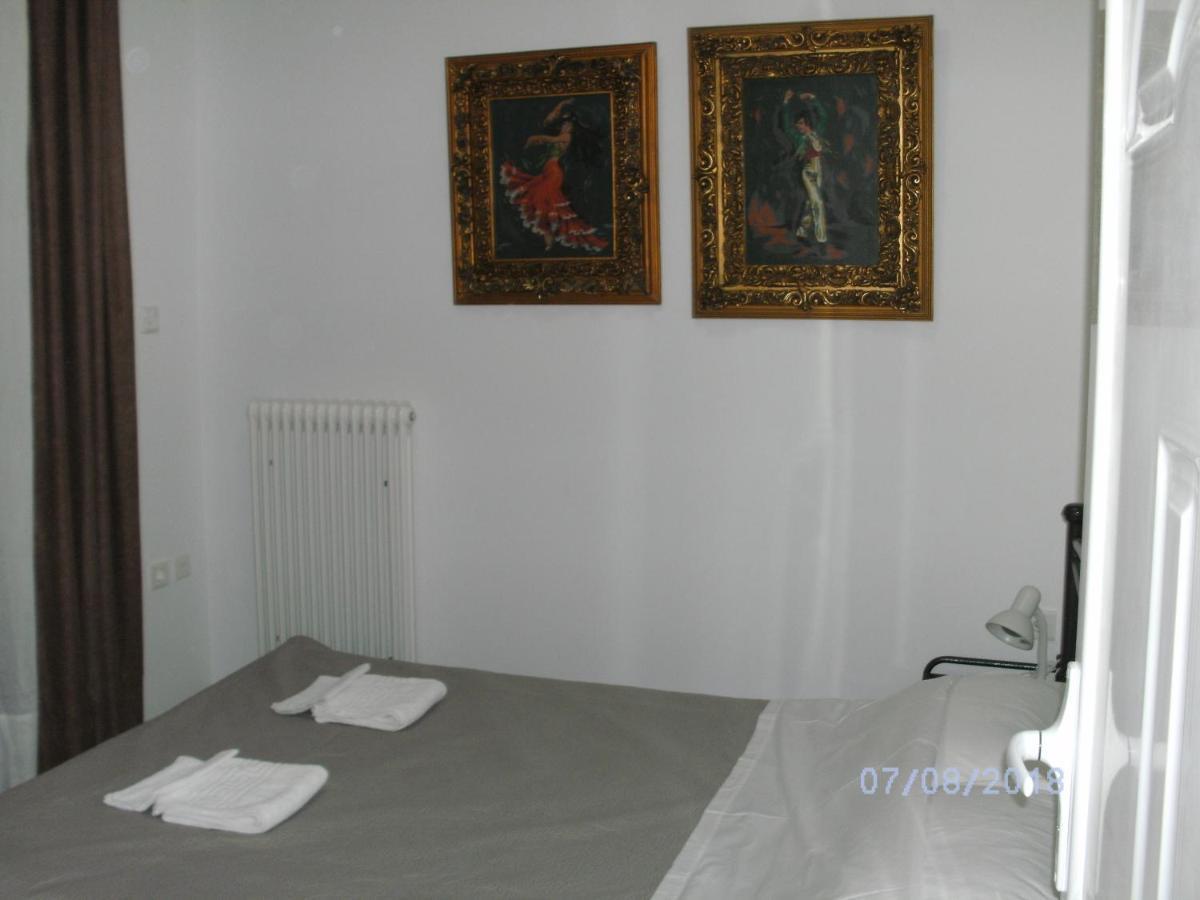 Nina Rooms Артемида Екстериор снимка