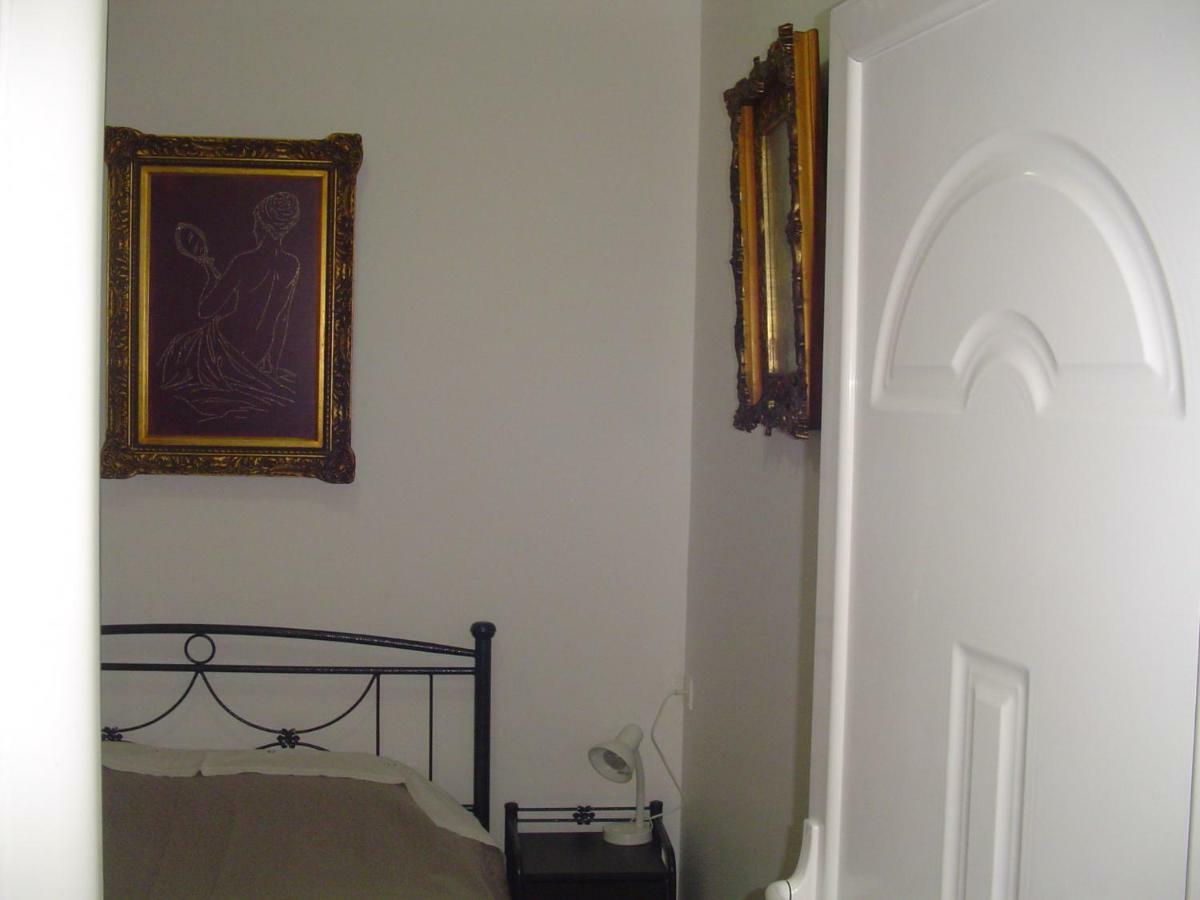 Nina Rooms Артемида Екстериор снимка