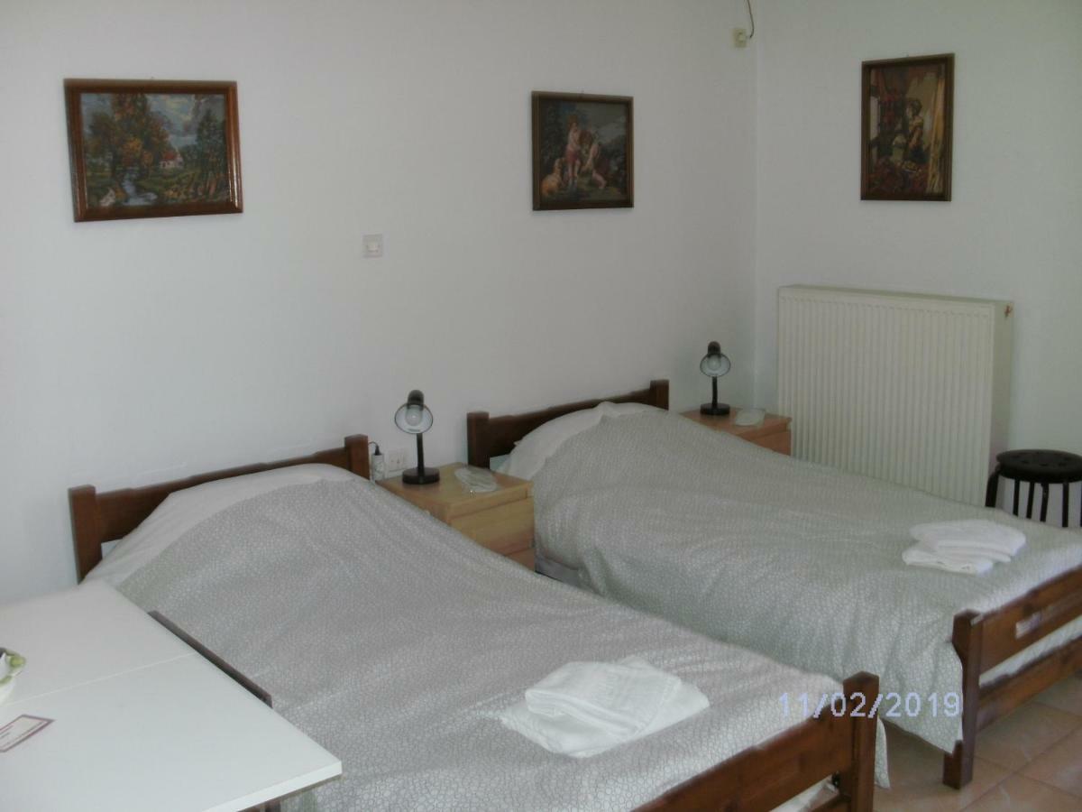Nina Rooms Артемида Екстериор снимка